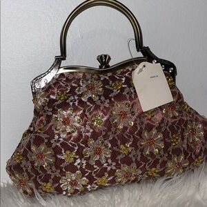 Elegant Floral Lace Handbag